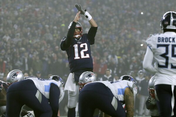 Derrick Henry Titans stun Patriots 20 13 in wild card upset AP News